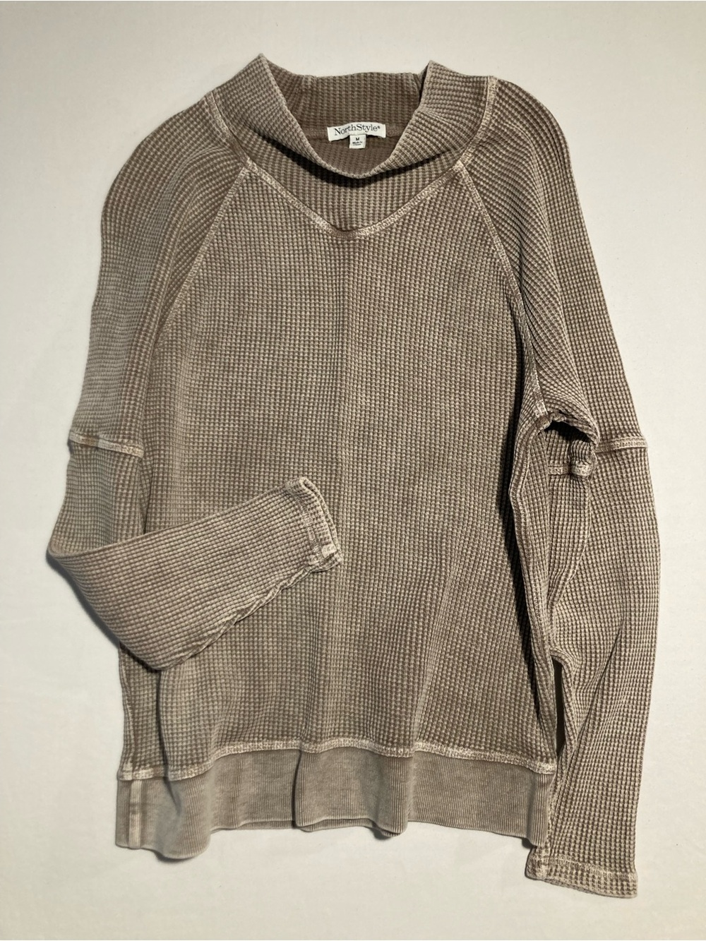 NorthStyle Women’s Taupe Waffle Knit Pullover Size M